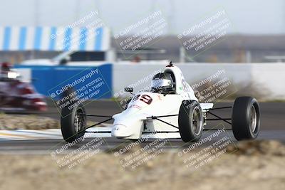 media/Mar-16-2025-CalClub SCCA (Sun) [[e72803ec8c]]/Group 3/Qualifying (Turn 1)/